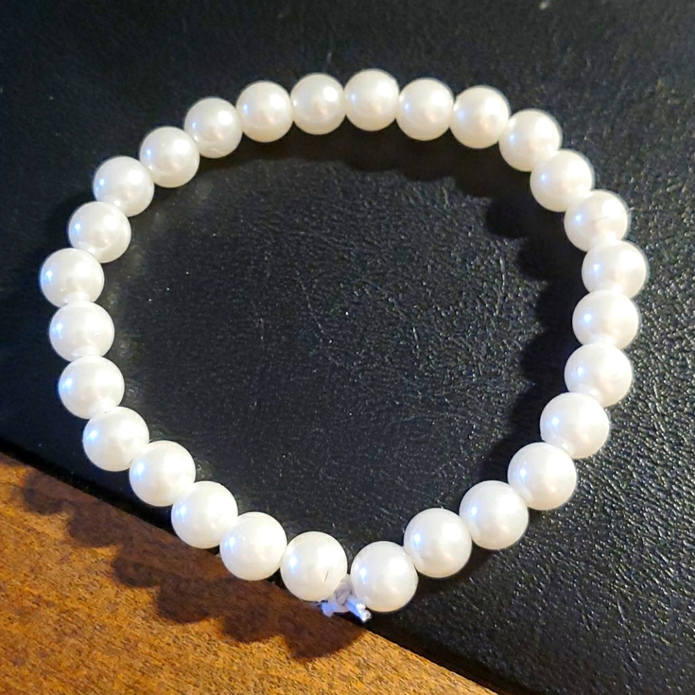 7in pearl bracelet